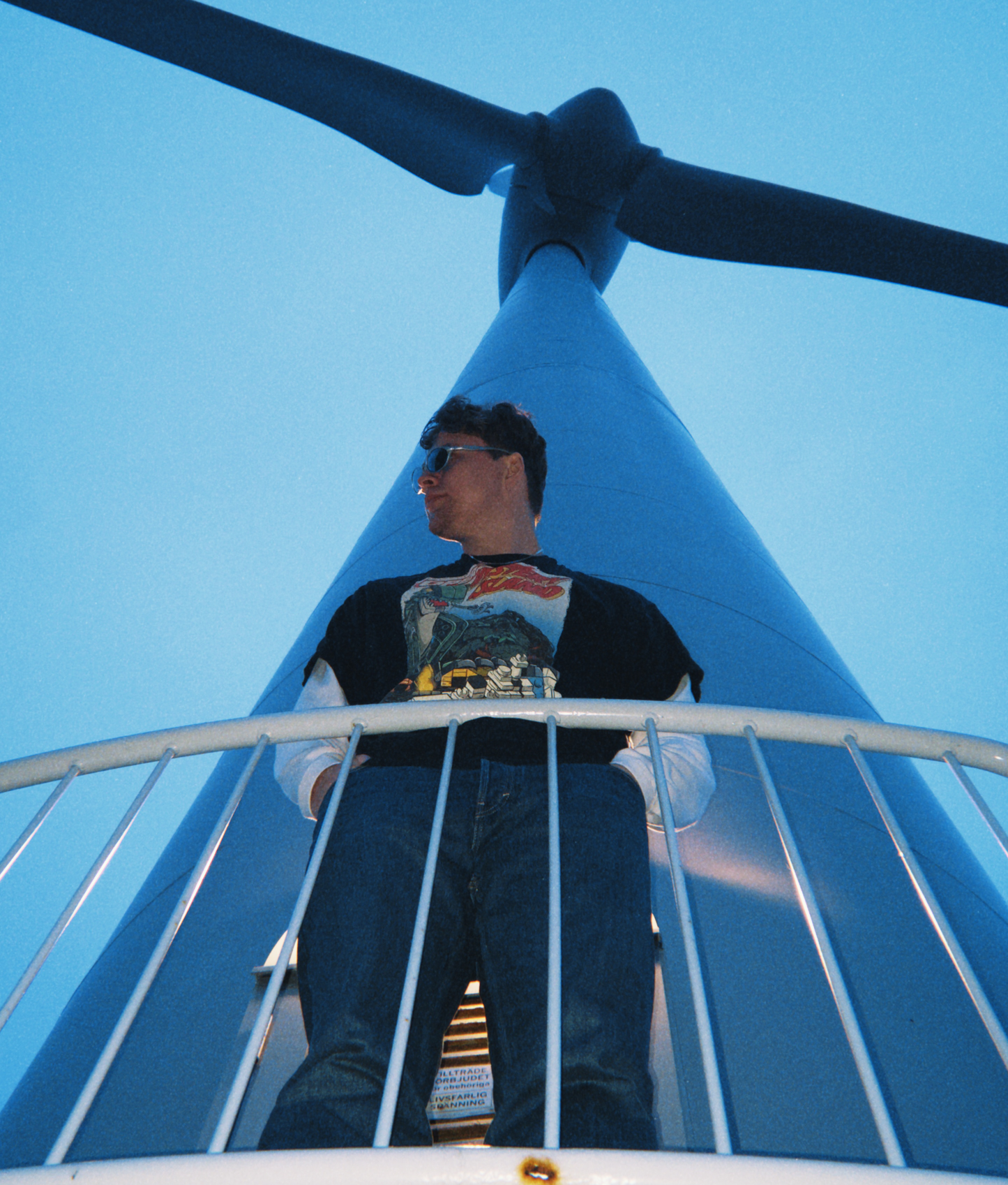 Operation Mystery Island Full Graphic Tee Midnight Black